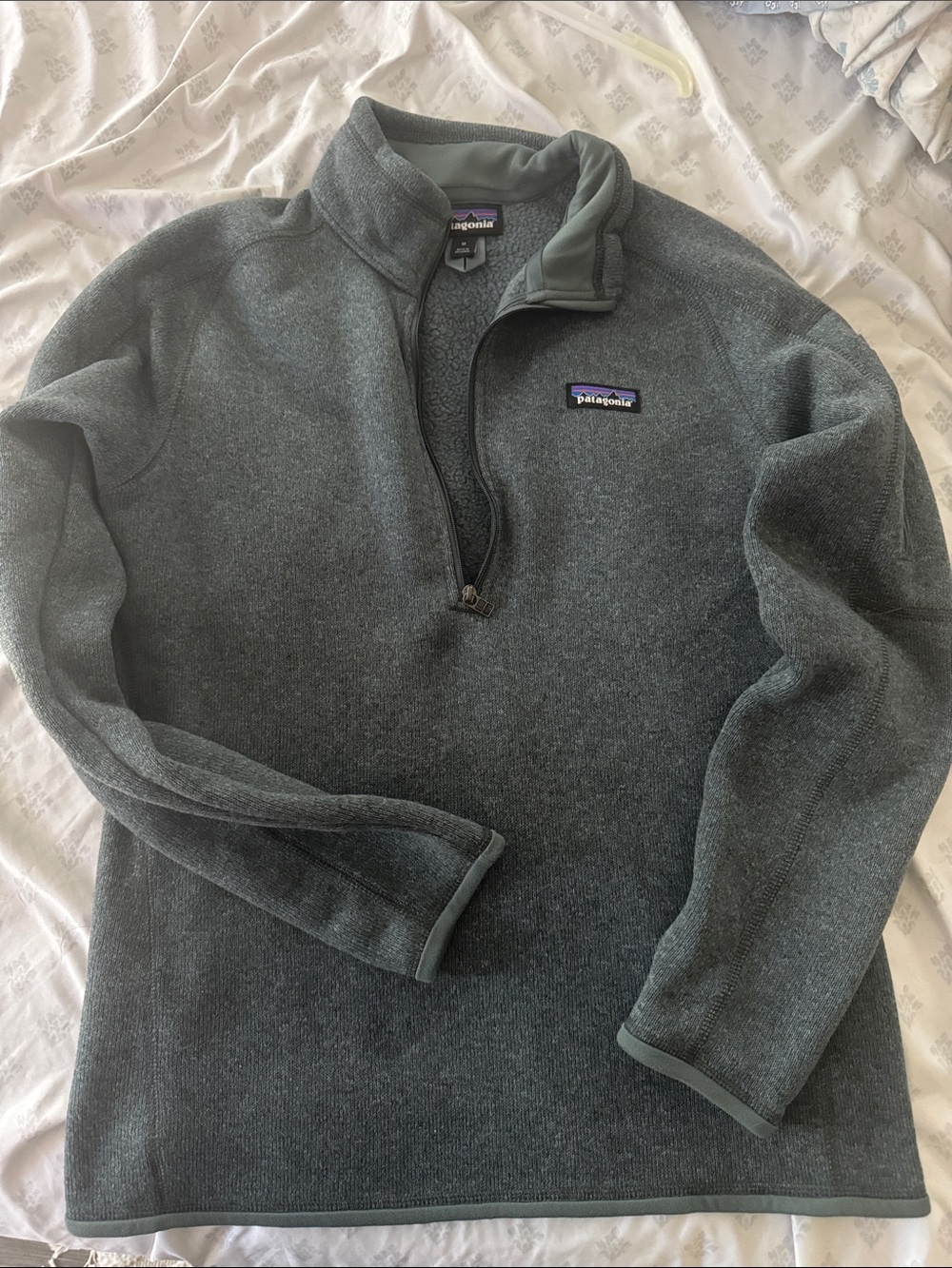 Patagonia Woman’s Pullover 1/4 Zip